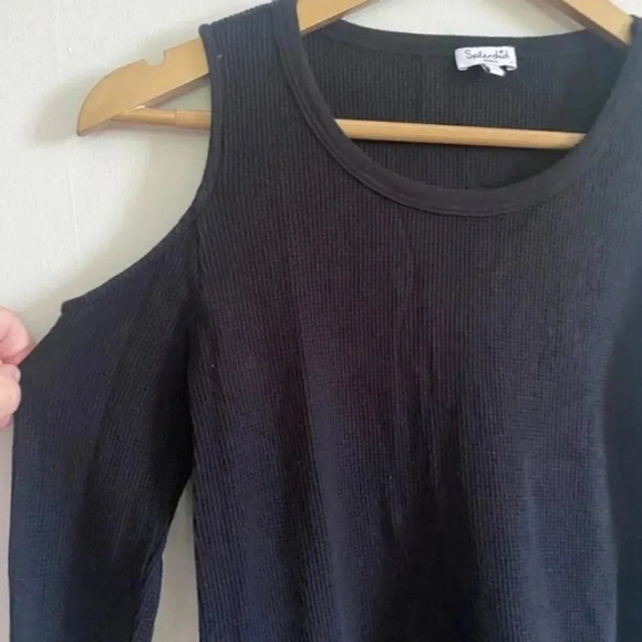 Splendid Thermal Cold Shoulder Long Sleeve Top - Picture 6 of 10